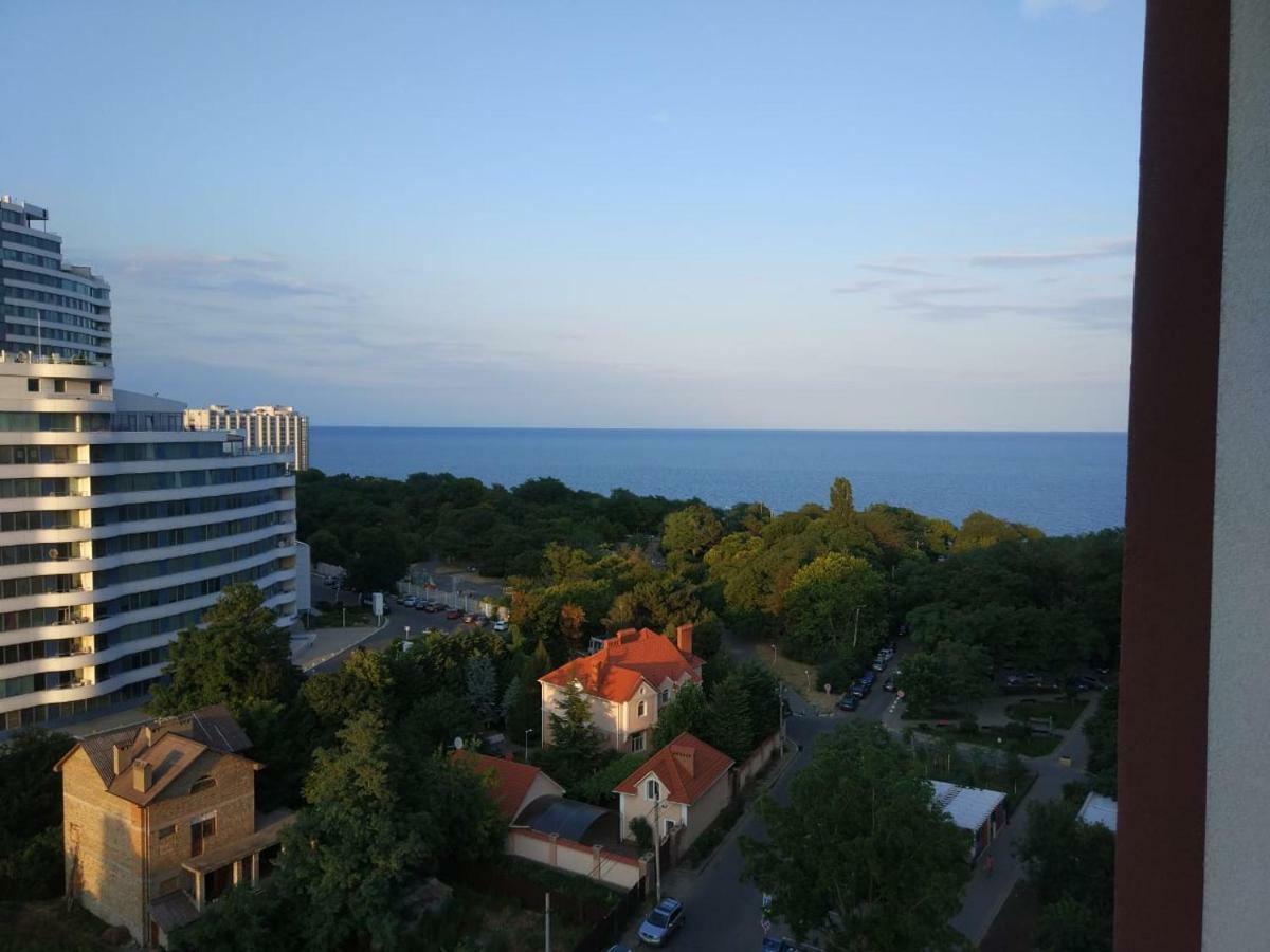Апарт-Отель - 12 Шагов К Морю, Жк Орион Odessa Ngoại thất bức ảnh